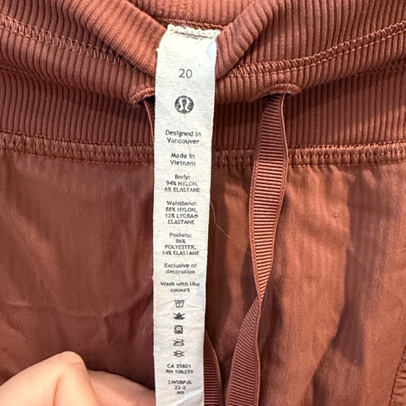 Lululemon Dance Studio Joggers - Picture 3 of 5